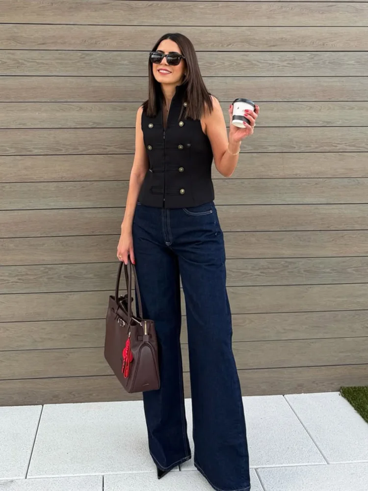 Stand Collar Rope Knot Decorated Women's Vest Slim Fashion Sleeveless Fit Tops 2026 Summer New Femme Casual Versatile Streetwear
Stand Collar Rope Knot Decorated Women's Vest Slim Fashion Sleeveless Fit Tops 2026 Summer New Femme Casual Versatile Streetwear
