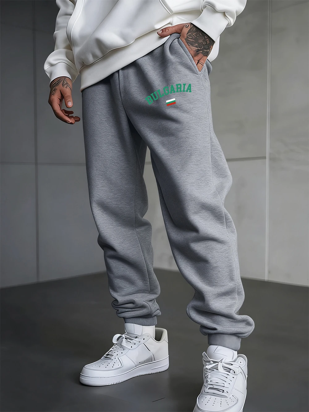 Bulgaria Text With Flag Prints Sweatpants Men Winter Trousers All-Match Elastic Waist Pocket Sporty Pants Casual Male Sportswear
Bulgaria Text With Flag Prints Sweatpants Men Winter Trousers All-Match Elastic Waist Pocket Sporty Pants Casual Male Sportswear