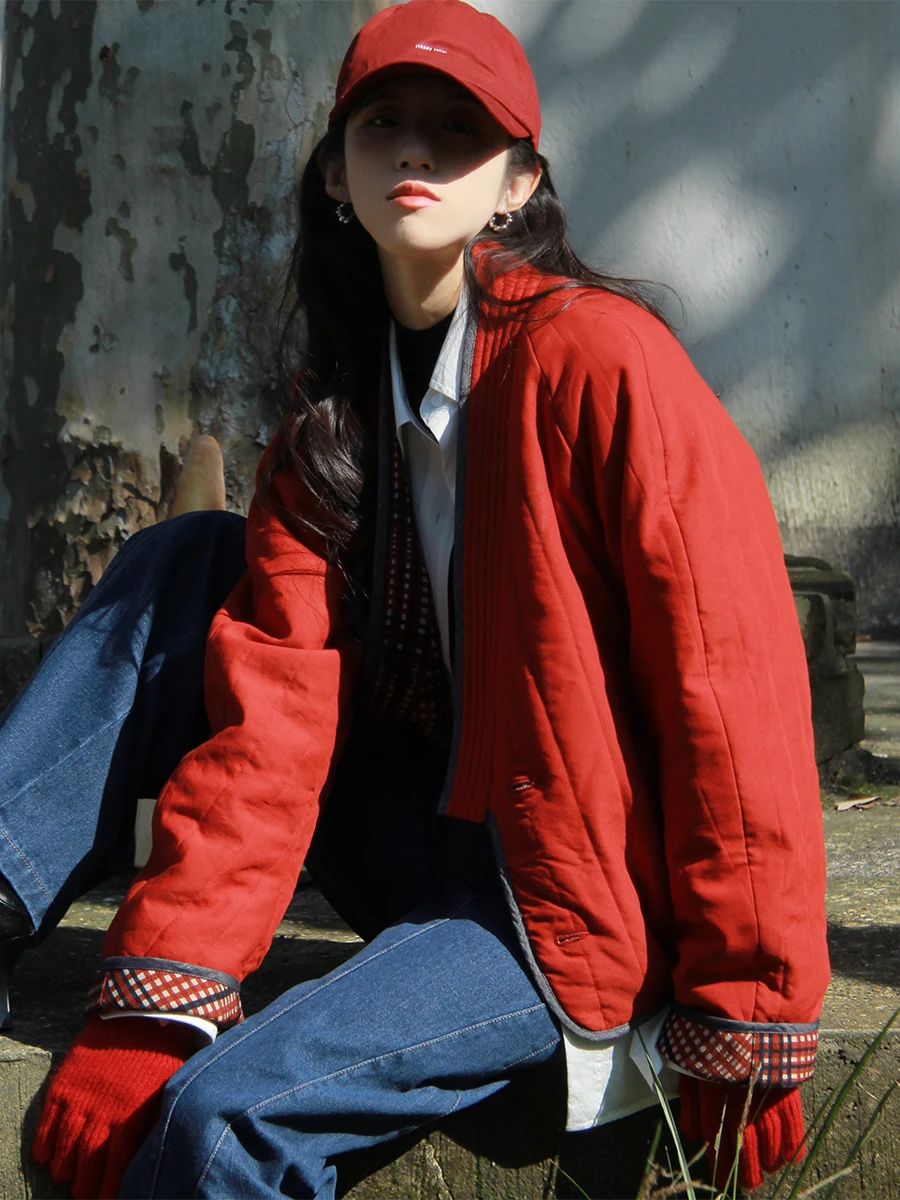 Модная тонкая хлопковая куртка для женщин, свободного кроя, с V-образным вырезом, с завышенной талией, двусторонняя, красного цвета
Модная тонкая хлопковая куртка для женщин, свободного кроя, с V-образным вырезом, с завышенной талией, двусторонняя, красного цвета