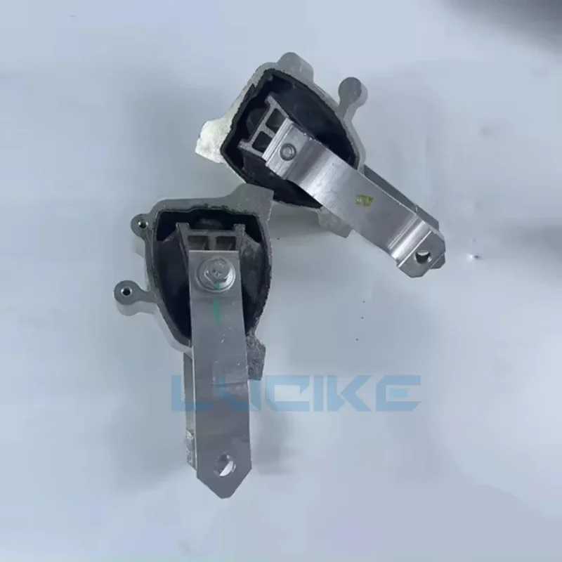 Engine Mount OEM LR143677 LR140688 LR124874 LR124874 For Land Rover RANGE ROVER EVOQUE
Engine Mount OEM LR143677 LR140688 LR124874 LR124874 For Land Rover RANGE ROVER EVOQUE