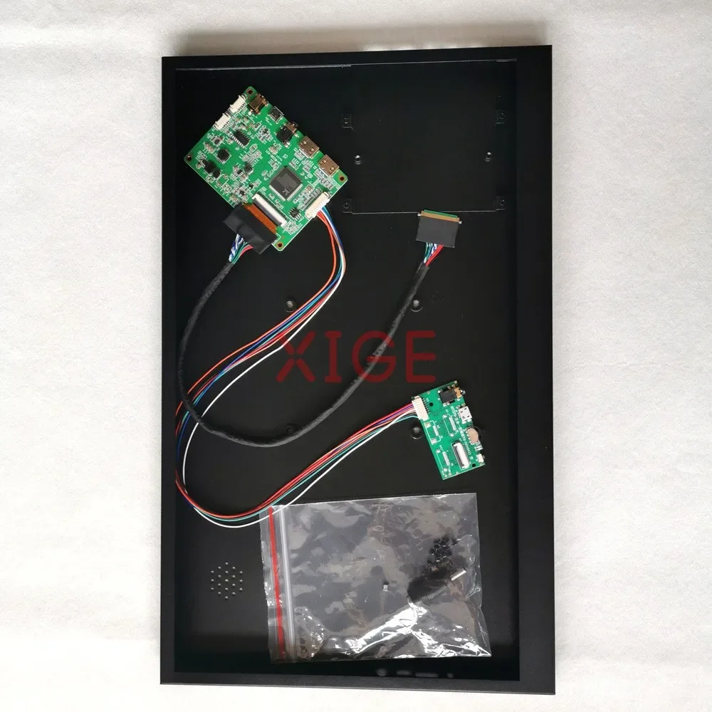 Fit LTN173KT03 LVDS 40 Pin 17.3" Micro USB Portable Refit Display 2Mini-HDMI DIY Kit Controller Driver Board+Metal Case 1600*900
Fit LTN173KT03 LVDS 40 Pin 17.3" Micro USB Portable Refit Display 2Mini-HDMI DIY Kit Controller Driver Board+Metal Case 1600*900