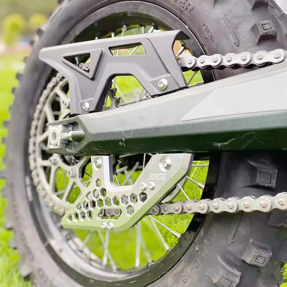 Ultra Bee Upgrade Aluminum CNC Lower Chain Guard - Chain Guides Modification for Enhanced Performance
Ultra Bee Upgrade Aluminum CNC Lower Chain Guard - Chain Guides Modification for Enhanced Performance