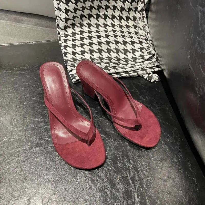 Women's flip-flops women's shoes summer sexy high heels thick heels outside wearing flip-flops women
Women's flip-flops women's shoes summer sexy high heels thick heels outside wearing flip-flops women