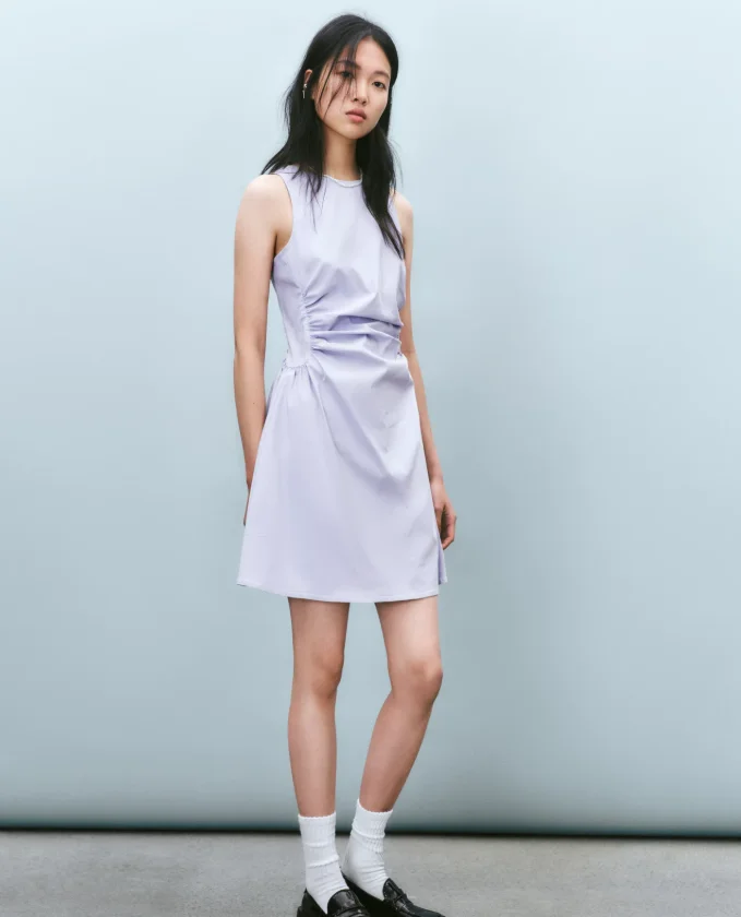 Summer 2026 Modern-Chic Sleeveless Dress Ruffled Waist Slimming Style New Fashion Trend
Summer 2026 Modern-Chic Sleeveless Dress Ruffled Waist Slimming Style New Fashion Trend