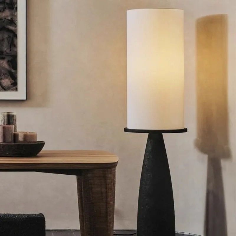 Medieval floor lamp, black living room, light luxury art creative bedroom lamp
Medieval floor lamp, black living room, light luxury art creative bedroom lamp