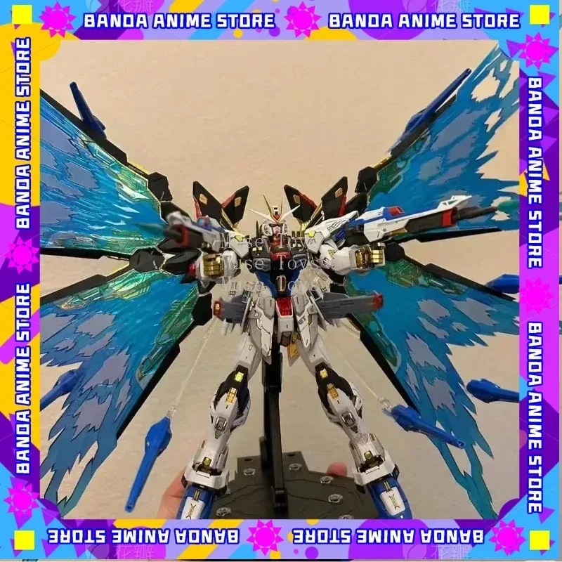 В наличии MGEX STRIKE FREEDOM Модель Чанлун 1/100, сборная модель-меха, игрушка из ПВХ, SEED DESTINY, Золотая легенда
В наличии MGEX STRIKE FREEDOM Модель Чанлун 1/100, сборная модель-меха, игрушка из ПВХ, SEED DESTINY, Золотая легенда