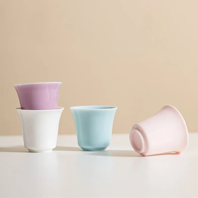 1 Pc Chinese Ceramic Tea Cup Handmade Solid Color White Porcelain Teacup Household Tea Bowl Personal Meditation Cup Teaware
1 Pc Chinese Ceramic Tea Cup Handmade Solid Color White Porcelain Teacup Household Tea Bowl Personal Meditation Cup Teaware