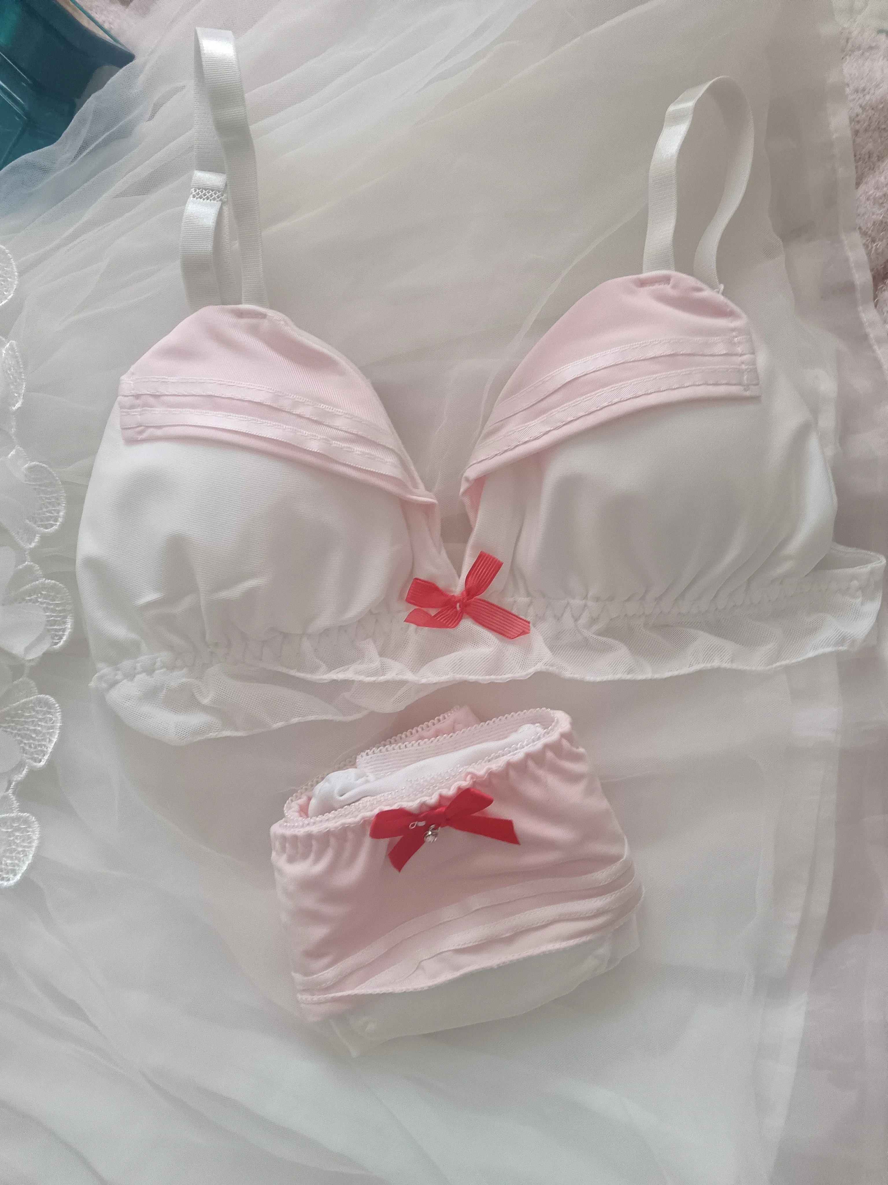 Women's bra set Japanese loli underwear female soft girl navy sweet cute without steel ring teenage sailor suit bra set
Women's bra set Japanese loli underwear female soft girl navy sweet cute without steel ring teenage sailor suit bra set