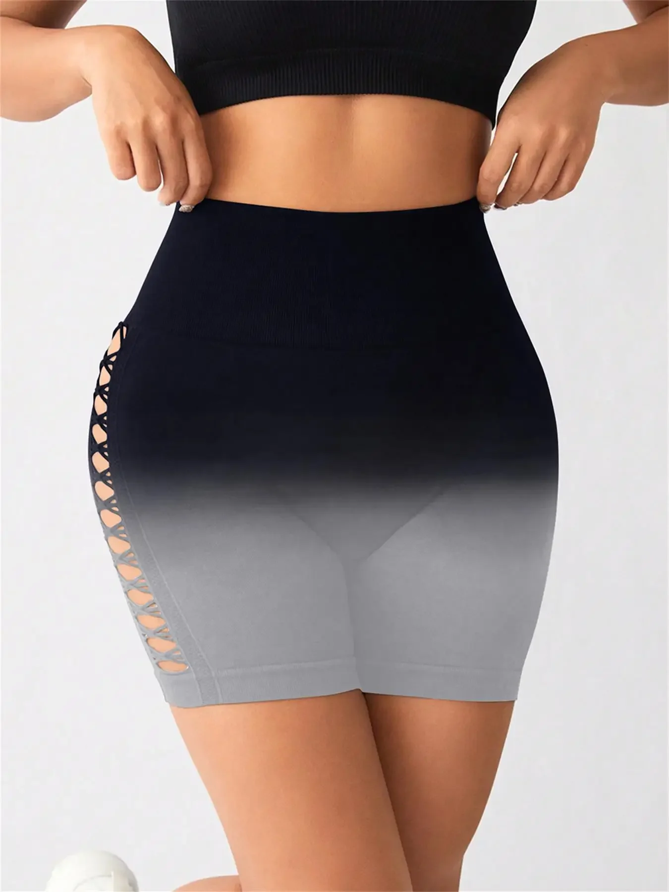 Women's Ombre Print Hollow Out Ruched High Waist Sports Shorts, Gym Shorts, Ladies Sportswear Bottoms for Gym Yoga
Women's Ombre Print Hollow Out Ruched High Waist Sports Shorts, Gym Shorts, Ladies Sportswear Bottoms for Gym Yoga