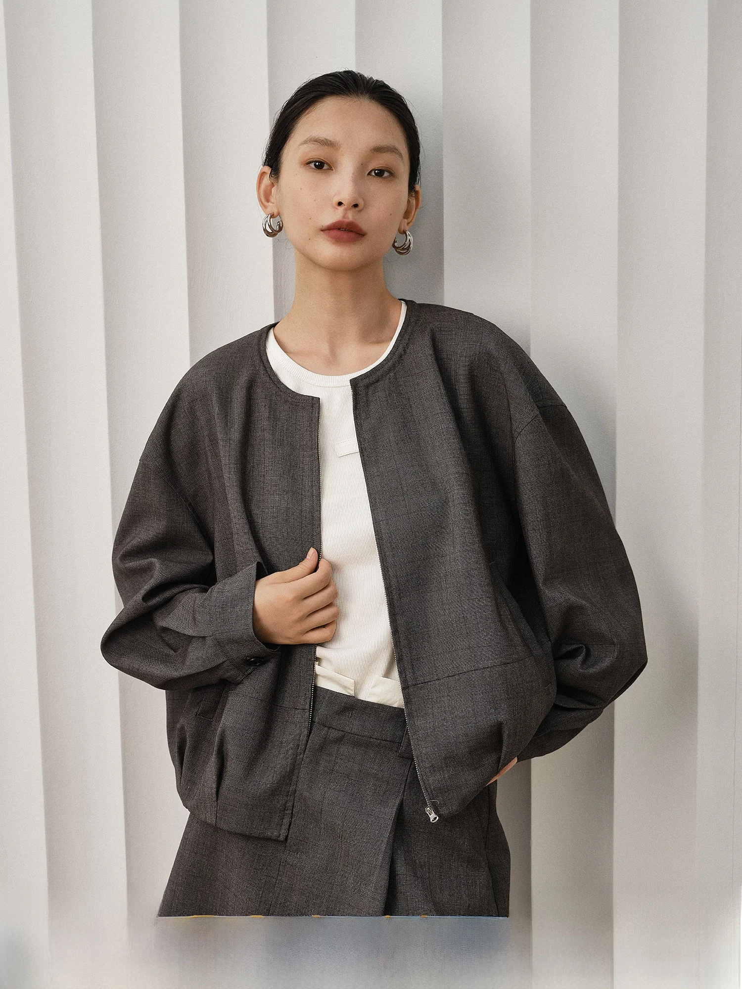 Elegant Simple Plaid Outerwear Women's Loose Slimming Comfortable Fashionable Spring New Style Zipper round Neck Long Sleeve ...
Elegant Simple Plaid Outerwear Women's Loose Slimming Comfortable Fashionable Spring New Style Zipper round Neck Long Sleeve ...