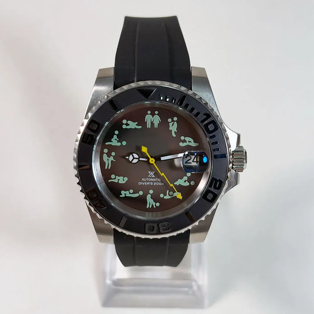 40mm green 316L stainless steel sapphire submariner Cyclops lens watch 5Bar waterproof suitable for NH35 automatic movement
40mm green 316L stainless steel sapphire submariner Cyclops lens watch 5Bar waterproof suitable for NH35 automatic movement