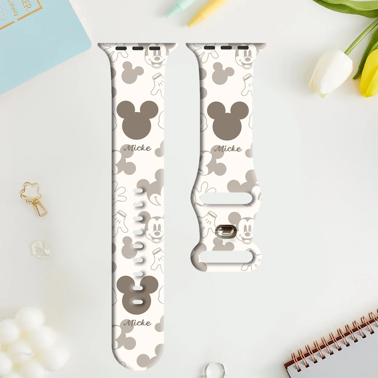 Mickey Mouse Strap for iWatch 11 10 9 8 Silicone Band Replaceable Bracelet for Apple Watch 46mm 44mm 42mm 41mm 38mm Watchband
Mickey Mouse Strap for iWatch 11 10 9 8 Silicone Band Replaceable Bracelet for Apple Watch 46mm 44mm 42mm 41mm 38mm Watchband