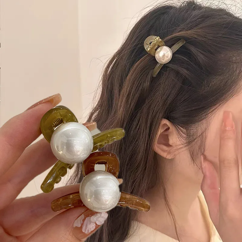 2pc Solid Pearl 4.5cm Hair Claw Clips Grips Clamps for Girls Women Kids Child Gift Hair Party Accessories Crab Headband
2pc Solid Pearl 4.5cm Hair Claw Clips Grips Clamps for Girls Women Kids Child Gift Hair Party Accessories Crab Headband