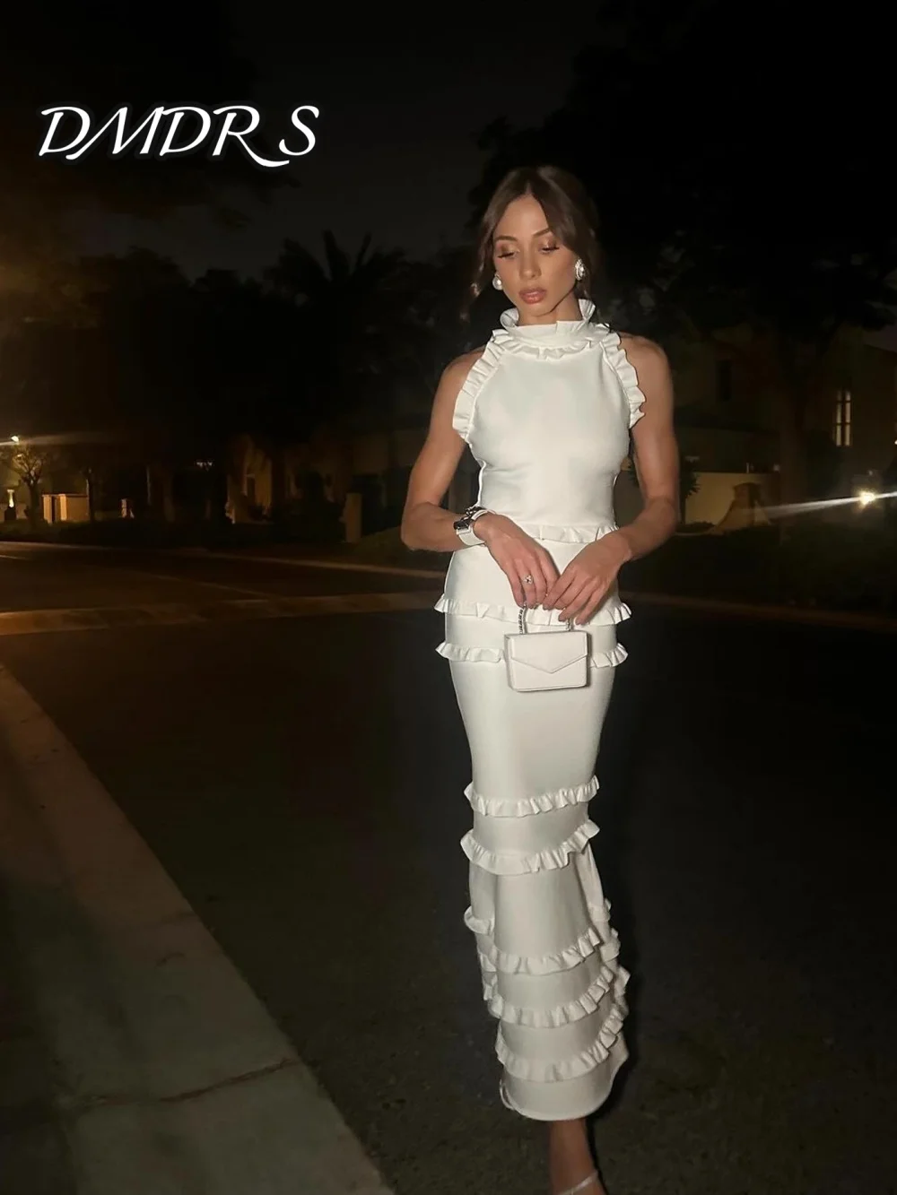 Simple Strapless Evening Dress Stylish Sleeveless Floor-length Party Gown Classic Floor-length Party Dresses فساتين سهرة
Simple Strapless Evening Dress Stylish Sleeveless Floor-length Party Gown Classic Floor-length Party Dresses فساتين سهرة