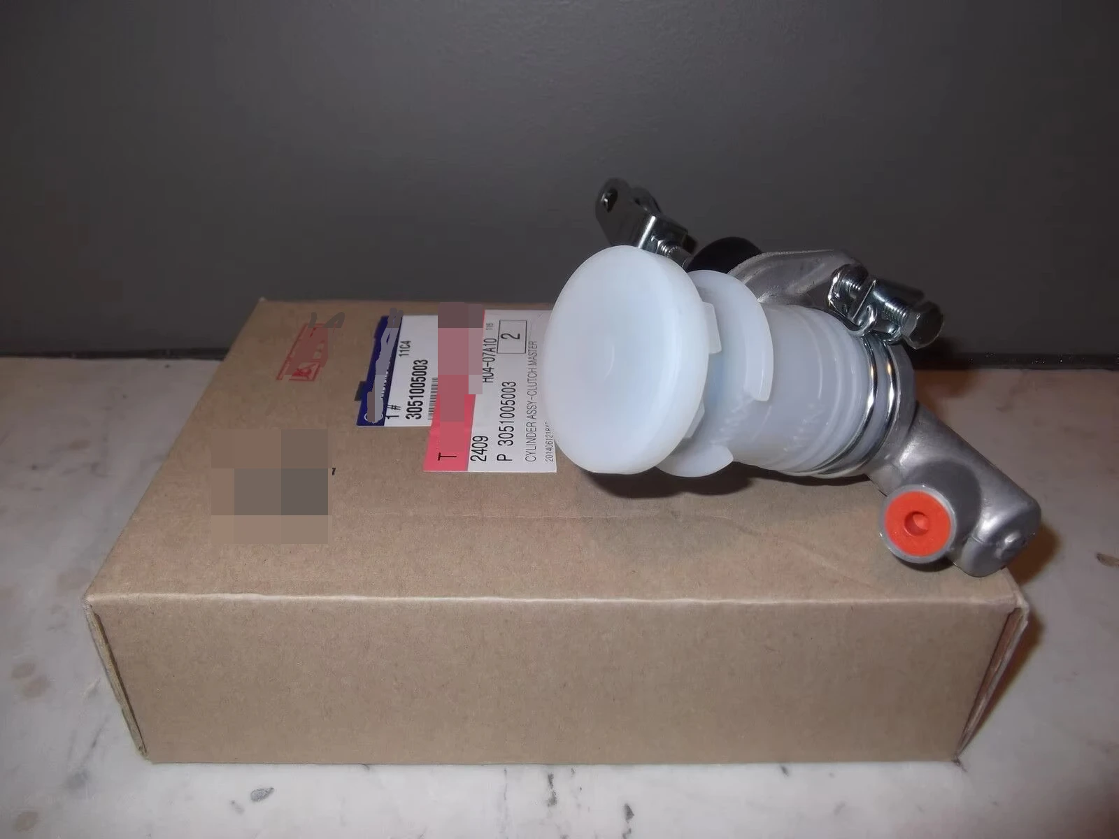 Original 3051008004 Genuine Musso Sports Ute 2.9l Turbo Diesel Clutch Master Cylinder Assy High Quality
Original 3051008004 Genuine Musso Sports Ute 2.9l Turbo Diesel Clutch Master Cylinder Assy High Quality