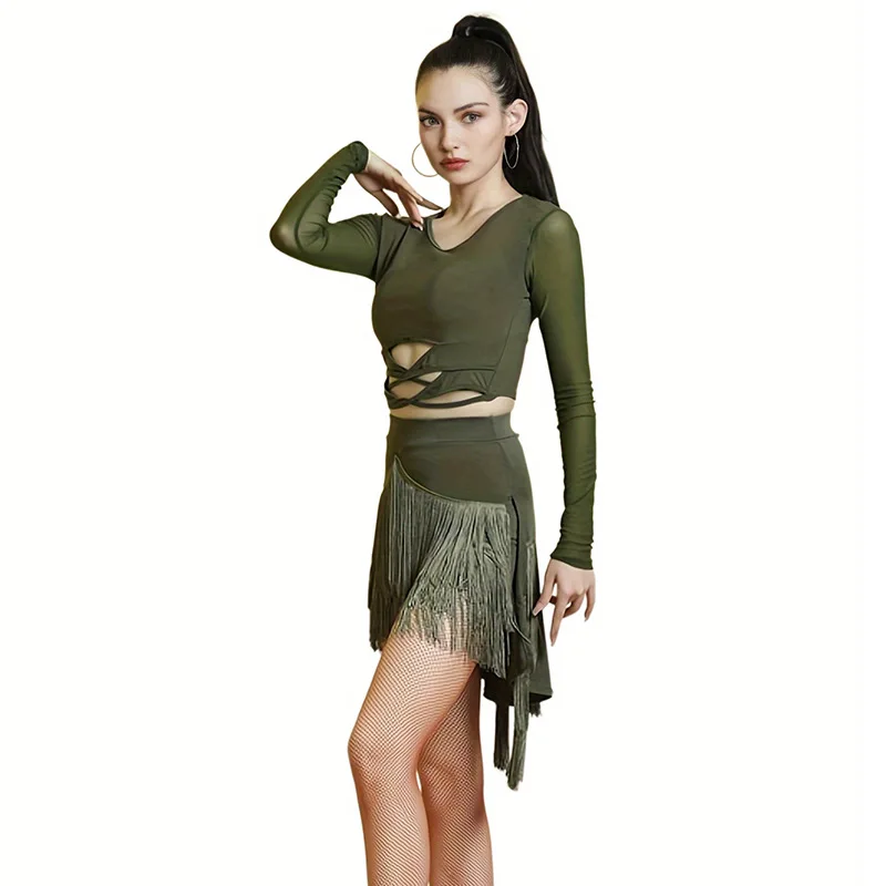 2023 Women Latin DanceTassel Skirt Irregular Fringed Short Skirt Lady Sexy Ballroom Dancing Competition Clothing Girl Dancewear
2023 Women Latin DanceTassel Skirt Irregular Fringed Short Skirt Lady Sexy Ballroom Dancing Competition Clothing Girl Dancewear