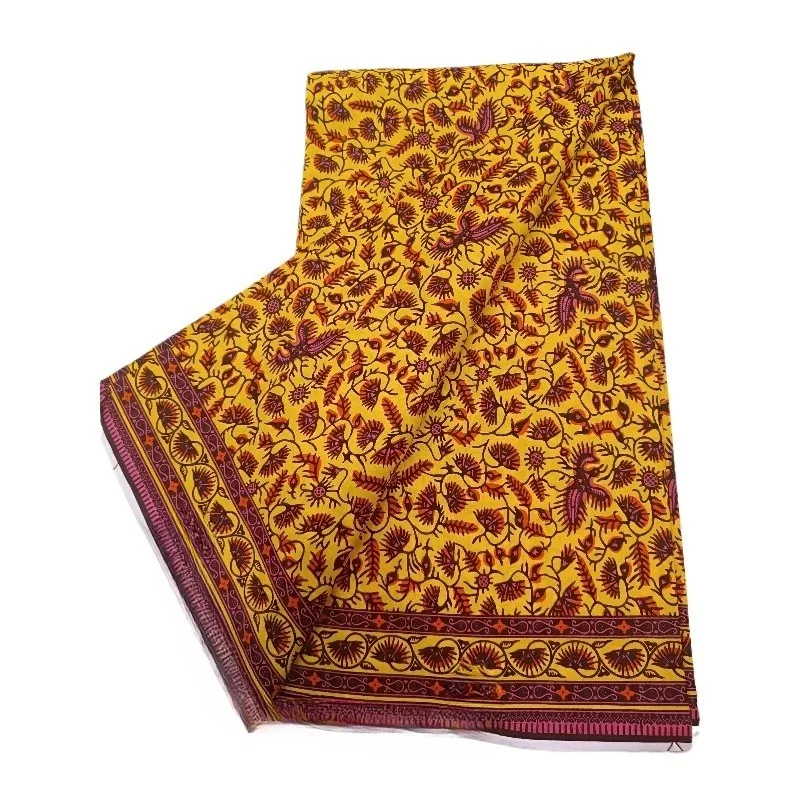 Good Quality Hollandais Ankara African Wax Fabric Real Wax Women Pagne Veritable Africa Prints Dutch Fabric 6 yards 100% Cotton
Good Quality Hollandais Ankara African Wax Fabric Real Wax Women Pagne Veritable Africa Prints Dutch Fabric 6 yards 100% Cotton