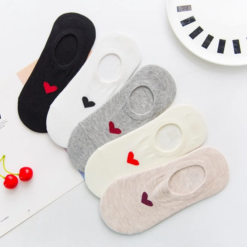 5 Pairs Women‘s Heart Print No Show Socks Cotton Low Cut Invisible Boat Socks Anti-Slip Silicone Breathable EU 35-40 US 5-9
5 Pairs Women‘s Heart Print No Show Socks Cotton Low Cut Invisible Boat Socks Anti-Slip Silicone Breathable EU 35-40 US 5-9