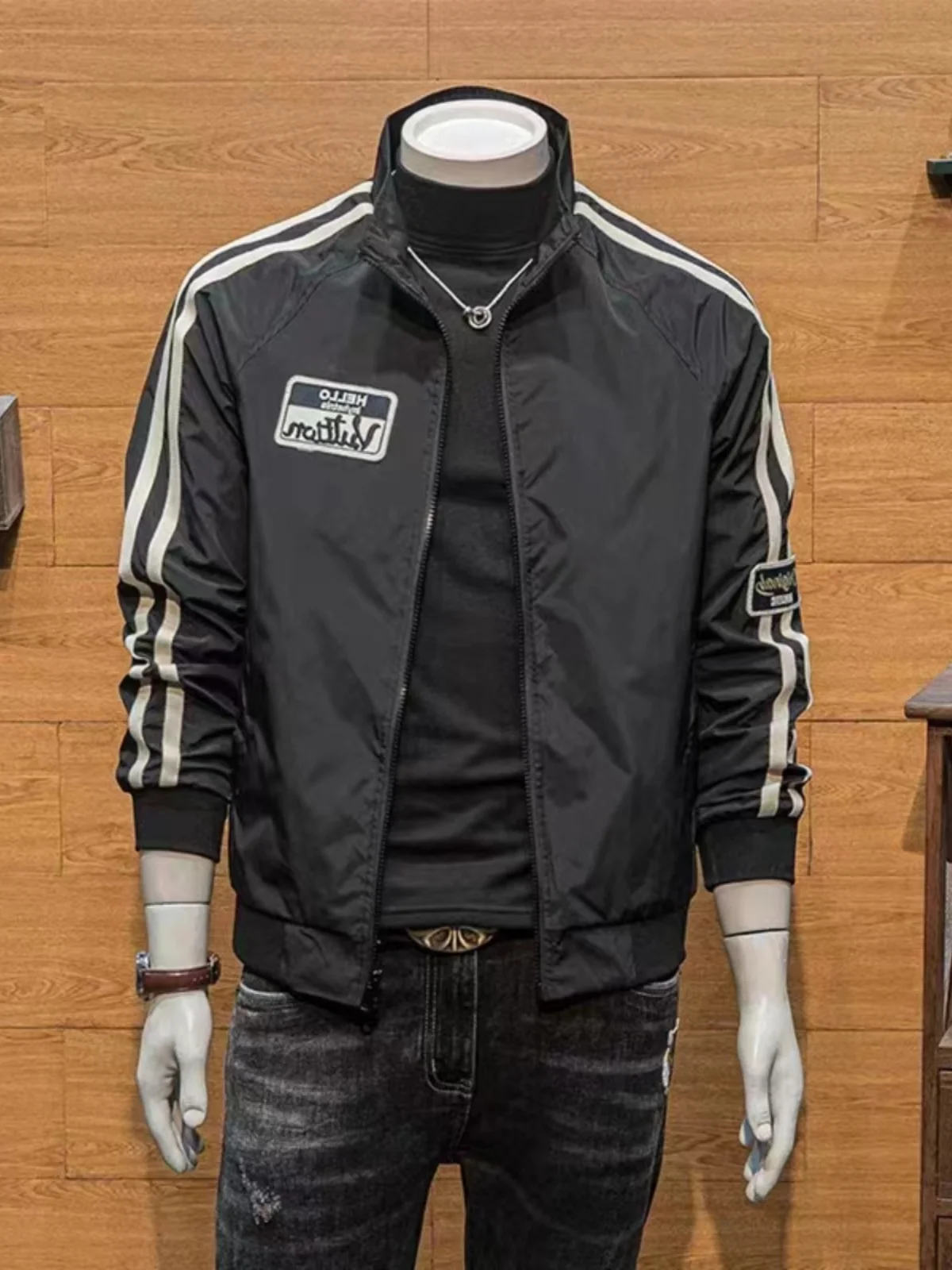 Men's Casual Stripe Color Blo Stand Collar Jaet Spring Autumn Workwear Top New Faion Brand Polyester Long Sve Zipper
Men's Casual Stripe Color Blo Stand Collar Jaet Spring Autumn Workwear Top New Faion Brand Polyester Long Sve Zipper