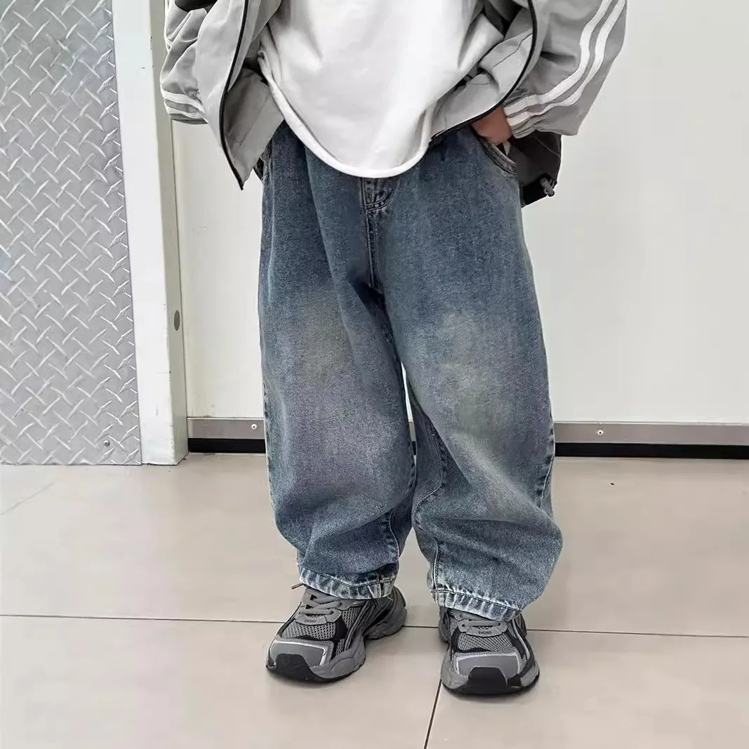 Children's Washed Soft Jeans 2024 Spring and Autumn Retro Style Fashionable Boys' Jeans Girls' Casual Trousers
Children's Washed Soft Jeans 2024 Spring and Autumn Retro Style Fashionable Boys' Jeans Girls' Casual Trousers