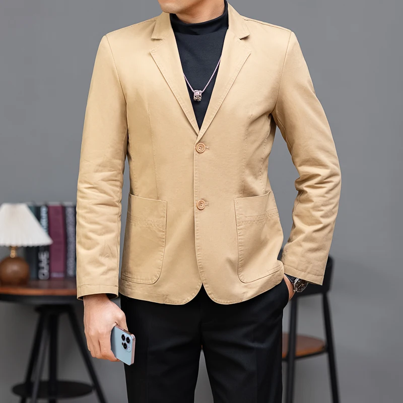 High-quality suit-style solid-color party casual jacket single suit for men in Korean style, with two buttons, for a slim fit.
High-quality suit-style solid-color party casual jacket single suit for men in Korean style, with two buttons, for a slim fit.