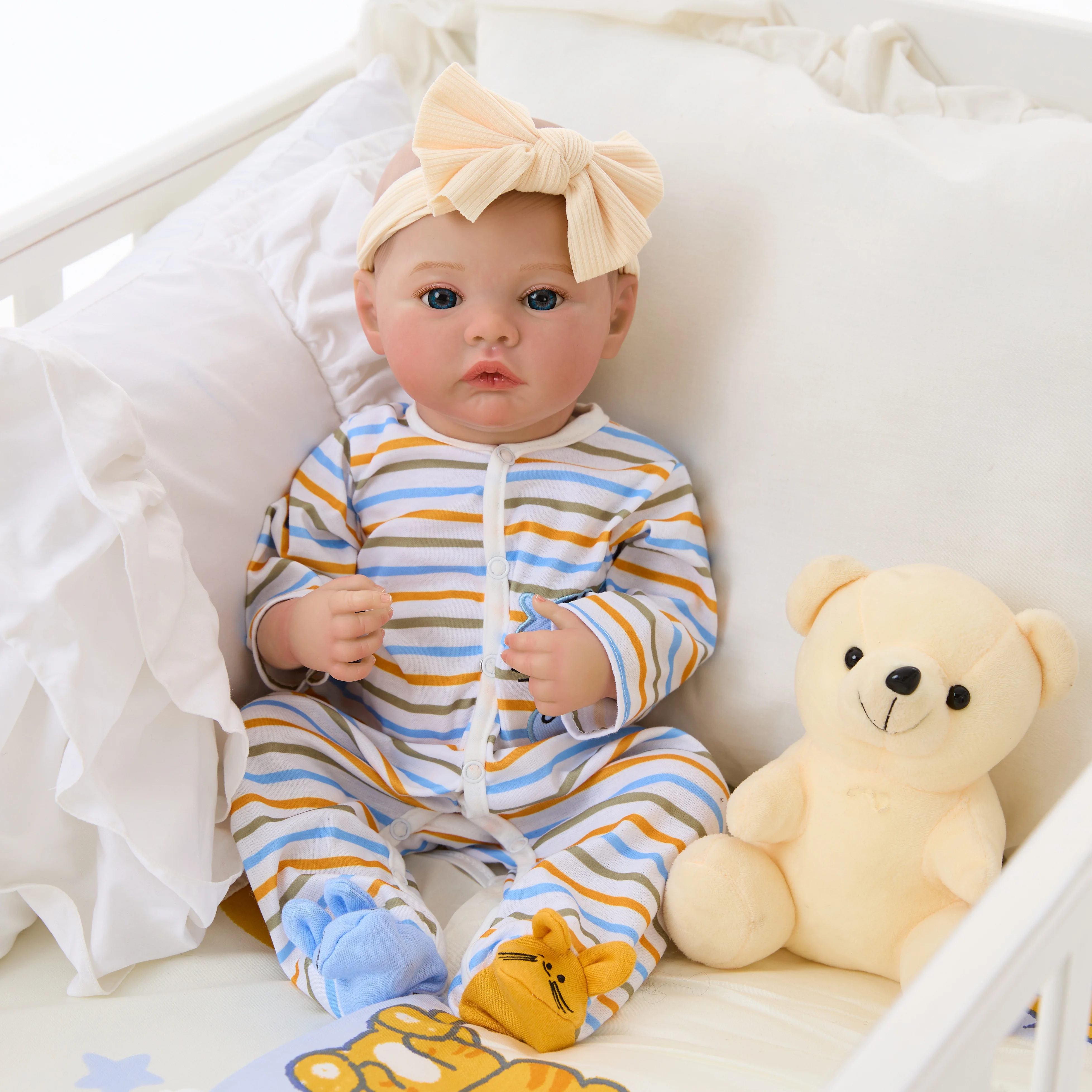 Realistic Reborn Baby Dolls Girl Silicone Full Body Vinyl 17 Inch Newborn Baby Dolls Eyes Open Look Real for Age 3+
Realistic Reborn Baby Dolls Girl Silicone Full Body Vinyl 17 Inch Newborn Baby Dolls Eyes Open Look Real for Age 3+