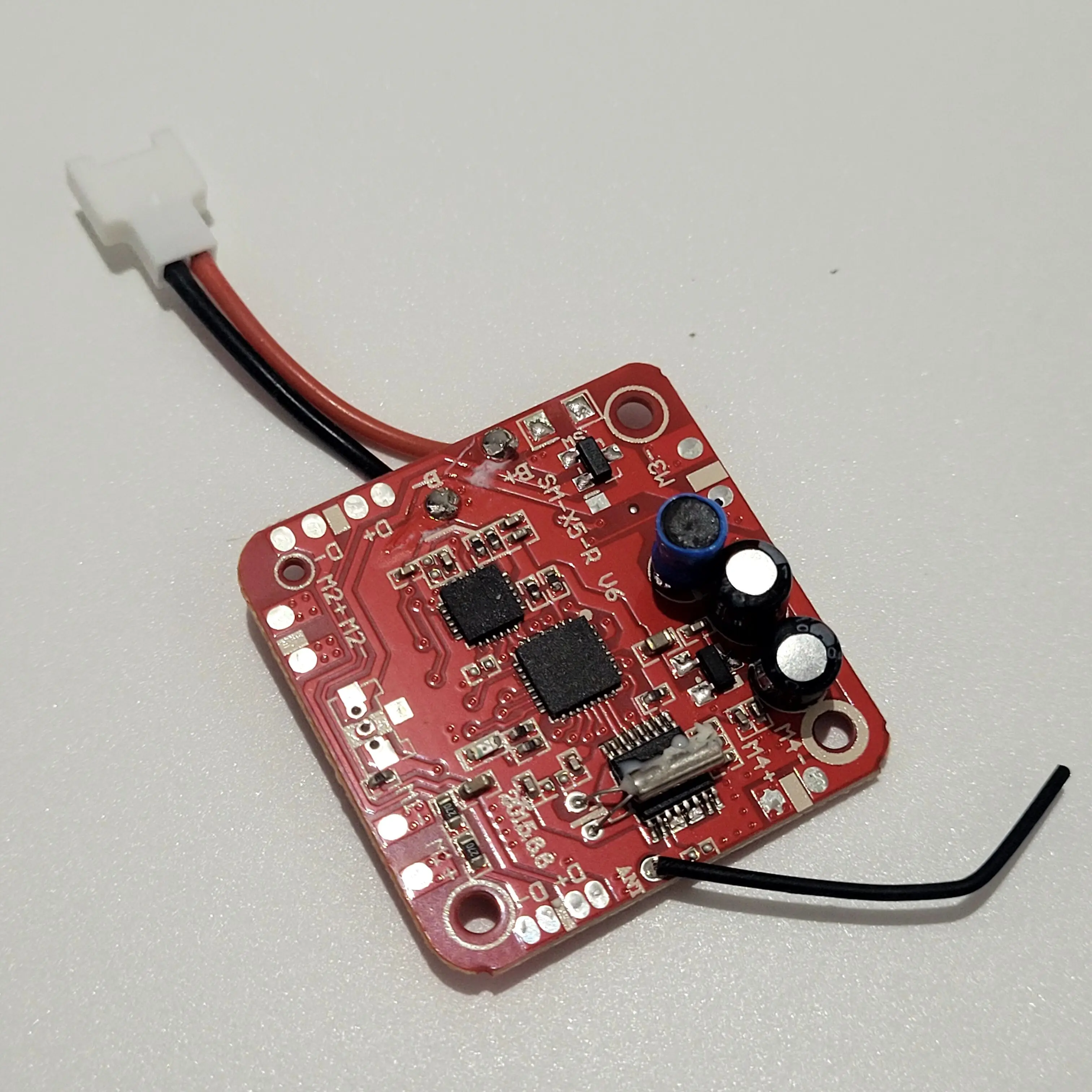 SYMA X5C X5C-1 RC-приемник для дрона, запасная часть версии V6, аксессуар для печатной платы
SYMA X5C X5C-1 RC-приемник для дрона, запасная часть версии V6, аксессуар для печатной платы