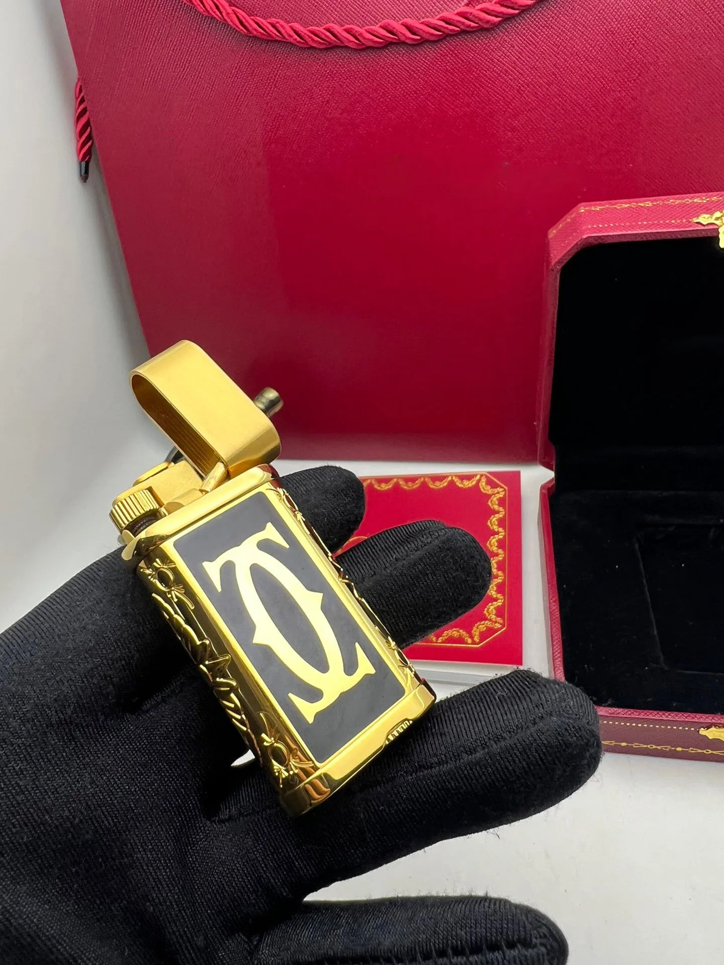 Classic Vintage Textured Lighter Butane Raccoon Gas Lighter Creative Men's Metal Gas Inflatable Butane Flame Lighter CY
Classic Vintage Textured Lighter Butane Raccoon Gas Lighter Creative Men's Metal Gas Inflatable Butane Flame Lighter CY