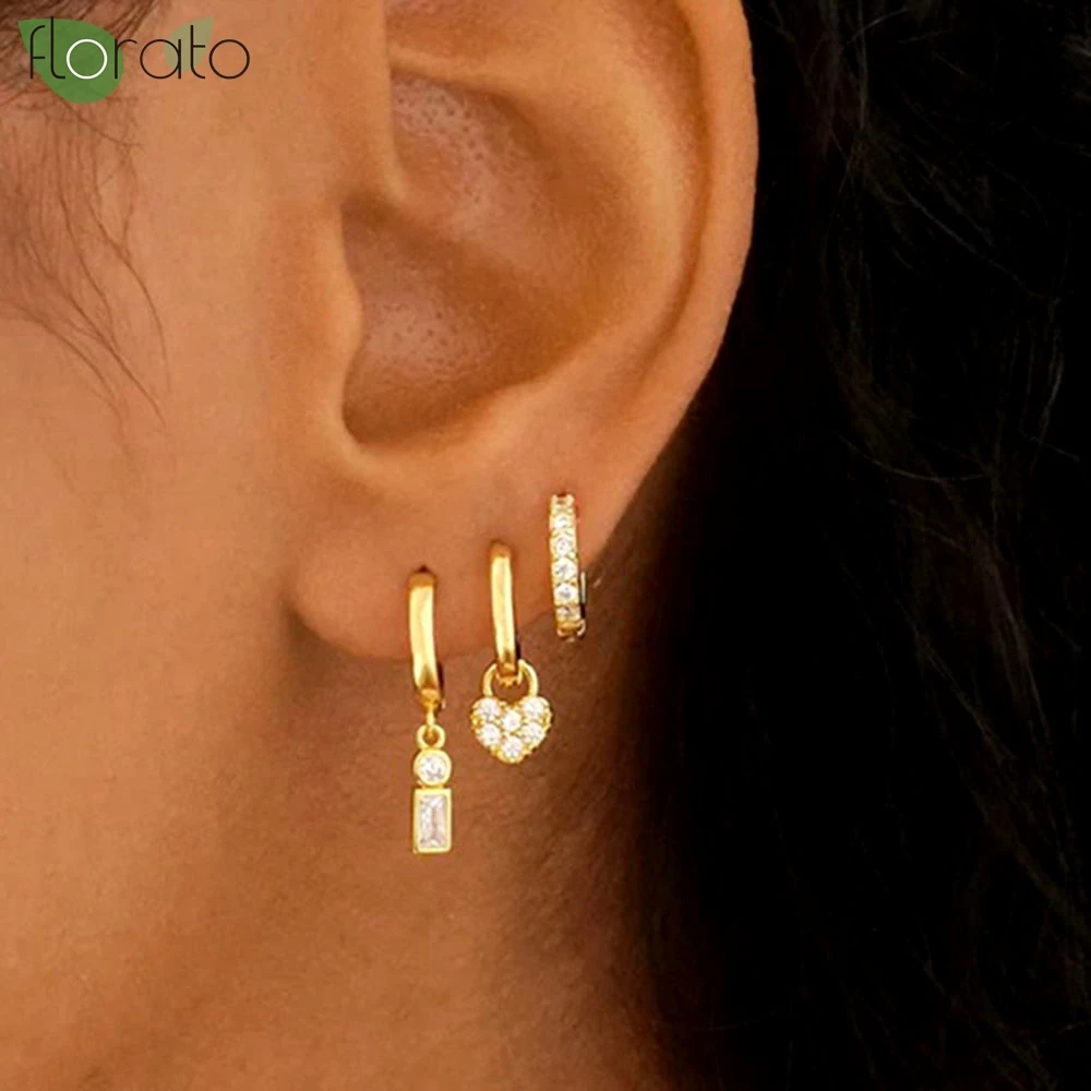 925 Sterling Silver Needle New Zircon Pendant Small Hoop Earrings for Women Simple Huggie Square Earring Korean Fashion Jewelry
925 Sterling Silver Needle New Zircon Pendant Small Hoop Earrings for Women Simple Huggie Square Earring Korean Fashion Jewelry