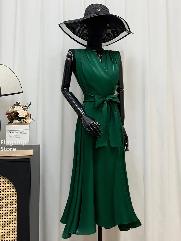 Pinnofox Summer 2025 New Green Mermaid Light Thin Wide Skirt High Waist V-neck Breathable Sleeveless Dress Elegant Simple Com...
Pinnofox Summer 2025 New Green Mermaid Light Thin Wide Skirt High Waist V-neck Breathable Sleeveless Dress Elegant Simple Com...