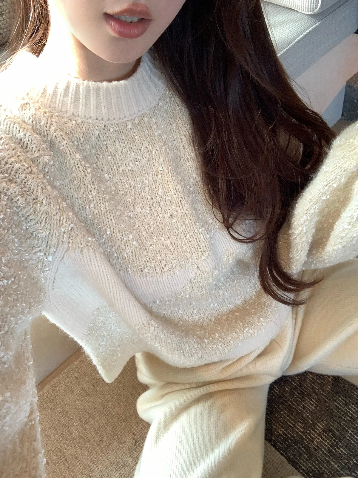 Свитер Seeyouiceland Moonlight Silk Wide Sve Rich Girl с высоким воротником, из овечьей шерсти, повседневный, свободного кроя, с длинными рукавами
Свитер Seeyouiceland Moonlight Silk Wide Sve Rich Girl с высоким воротником, из овечьей шерсти, повседневный, свободного кроя, с длинными рукавами