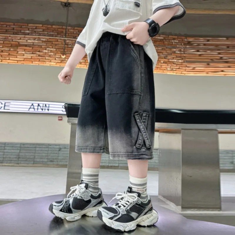 Boys Summer Denim Shorts 2026 New Loose Thin Big Kids Wear Boys Summer Knee Length Pants Cool
Boys Summer Denim Shorts 2026 New Loose Thin Big Kids Wear Boys Summer Knee Length Pants Cool