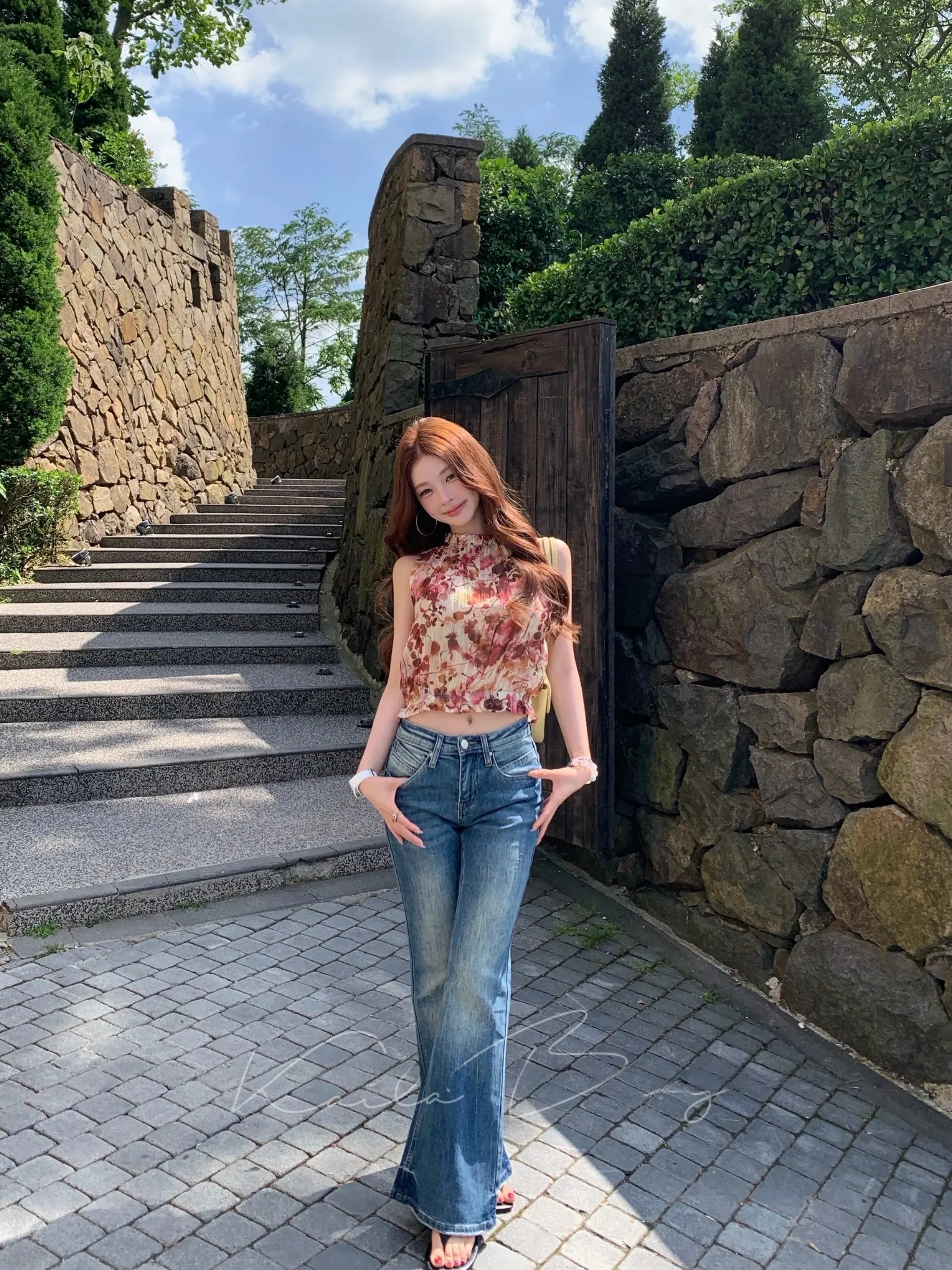 High Waist Bell Bottom Jeans Women Slimming Straight Leg Trousers Plump Hip mid Low Waist Bell Pants Summer High Elasticity
High Waist Bell Bottom Jeans Women Slimming Straight Leg Trousers Plump Hip mid Low Waist Bell Pants Summer High Elasticity