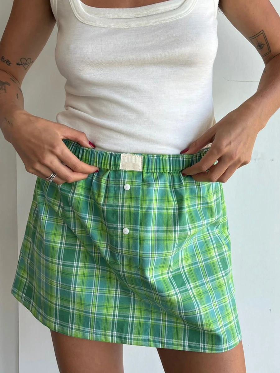 Women s Summer Mini Skirts Fashion Elastic Waist Plaid Print Button Front Short A-Line Skirts Casual Skirts
Women s Summer Mini Skirts Fashion Elastic Waist Plaid Print Button Front Short A-Line Skirts Casual Skirts