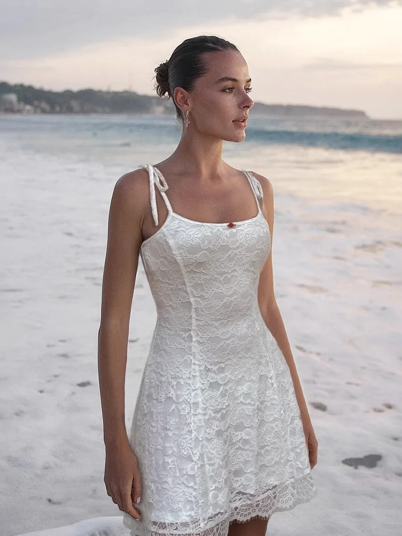 Повседневное кружевное платье с бретельками на талии, женское летнее платье трапециевидной формы со средней талией, юбка Pure Desire Sle CIWALK
Повседневное кружевное платье с бретельками на талии, женское летнее платье трапециевидной формы со средней талией, юбка Pure Desire Sle CIWALK