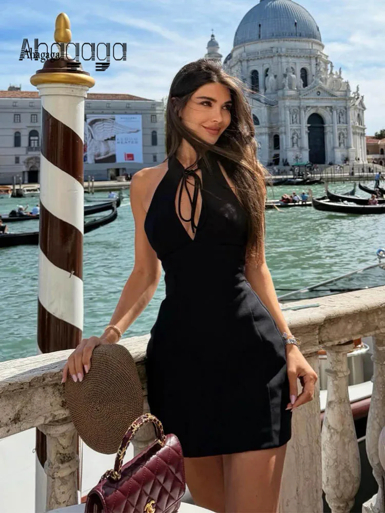 Ahagaga Women Sexy Halter Tie Front Mini Dresses Female Deep V-neck Hollow Out Slim Fit Sleeveless Streetwear Party Vestidos
Ahagaga Women Sexy Halter Tie Front Mini Dresses Female Deep V-neck Hollow Out Slim Fit Sleeveless Streetwear Party Vestidos