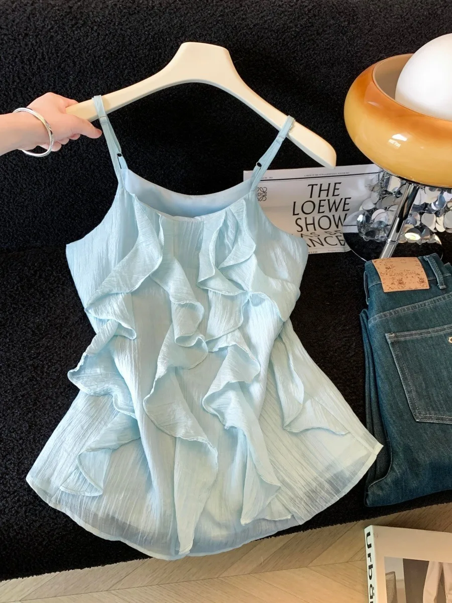 Elegant Lace Trim Asymmetrical Strap Vest Women's Summer Fashionable Top Gentle Breeze Style Loose Fit Skin-friendly Breathable
Elegant Lace Trim Asymmetrical Strap Vest Women's Summer Fashionable Top Gentle Breeze Style Loose Fit Skin-friendly Breathable