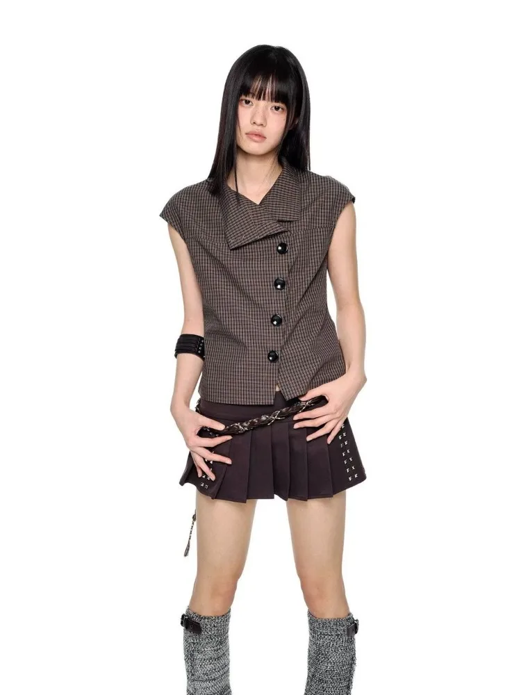 Summer New Women's Design Brown Retro Shirt Stand Collar College Style Shoulder American Slim Fit Spicy Girl Top
Summer New Women's Design Brown Retro Shirt Stand Collar College Style Shoulder American Slim Fit Spicy Girl Top