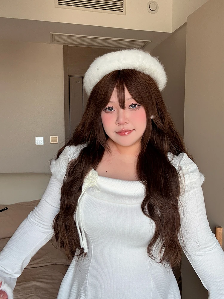 Мягкое вязаное платье А-силуэта с завышенной талией, длинное, элегантное, для офиса, подходит для осени и зимы, модное.
Мягкое вязаное платье А-силуэта с завышенной талией, длинное, элегантное, для офиса, подходит для осени и зимы, модное.