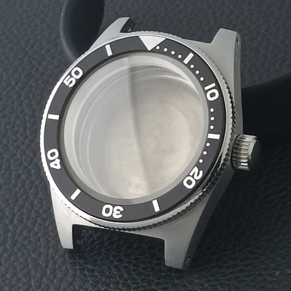 Корпус 40,5 мм с ремешком 20 мм. Роскошный бренд SBD, совместимый с механизмами NH34/NH35/NH36, сапфировые детали для ремонта часов.
Корпус 40,5 мм с ремешком 20 мм. Роскошный бренд SBD, совместимый с механизмами NH34/NH35/NH36, сапфировые детали для ремонта часов.