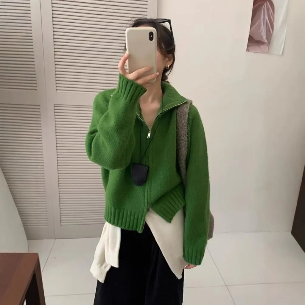 Women's Solid Color Lapel Double Zipper Raglan Long Sleeve Cardigan Coat Simple Foreign-Style Loose Sweater
Women's Solid Color Lapel Double Zipper Raglan Long Sleeve Cardigan Coat Simple Foreign-Style Loose Sweater