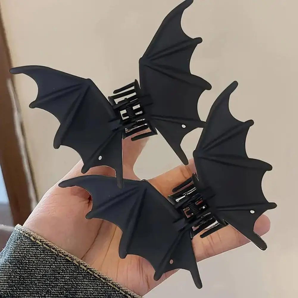 Halloween Party Cool Bat Lady Metal Hairpin Punk Style Ball Dress Braiding Small Up Shark Party Clip Hair Accessories Desig R3J4
Halloween Party Cool Bat Lady Metal Hairpin Punk Style Ball Dress Braiding Small Up Shark Party Clip Hair Accessories Desig R3J4