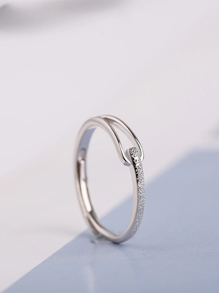 S925 Sterling Silver Ring Simple Bracelet Fashion Personalized Niche Design Adjustable Ring
S925 Sterling Silver Ring Simple Bracelet Fashion Personalized Niche Design Adjustable Ring