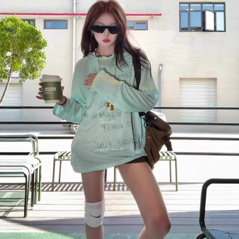 Dopamine Mint Green Korean Style Top Women's 2026 Spring New Fashion Loose Base Long Sleeved T-shirt with Relaxed Feel Cover Up
Dopamine Mint Green Korean Style Top Women's 2026 Spring New Fashion Loose Base Long Sleeved T-shirt with Relaxed Feel Cover Up