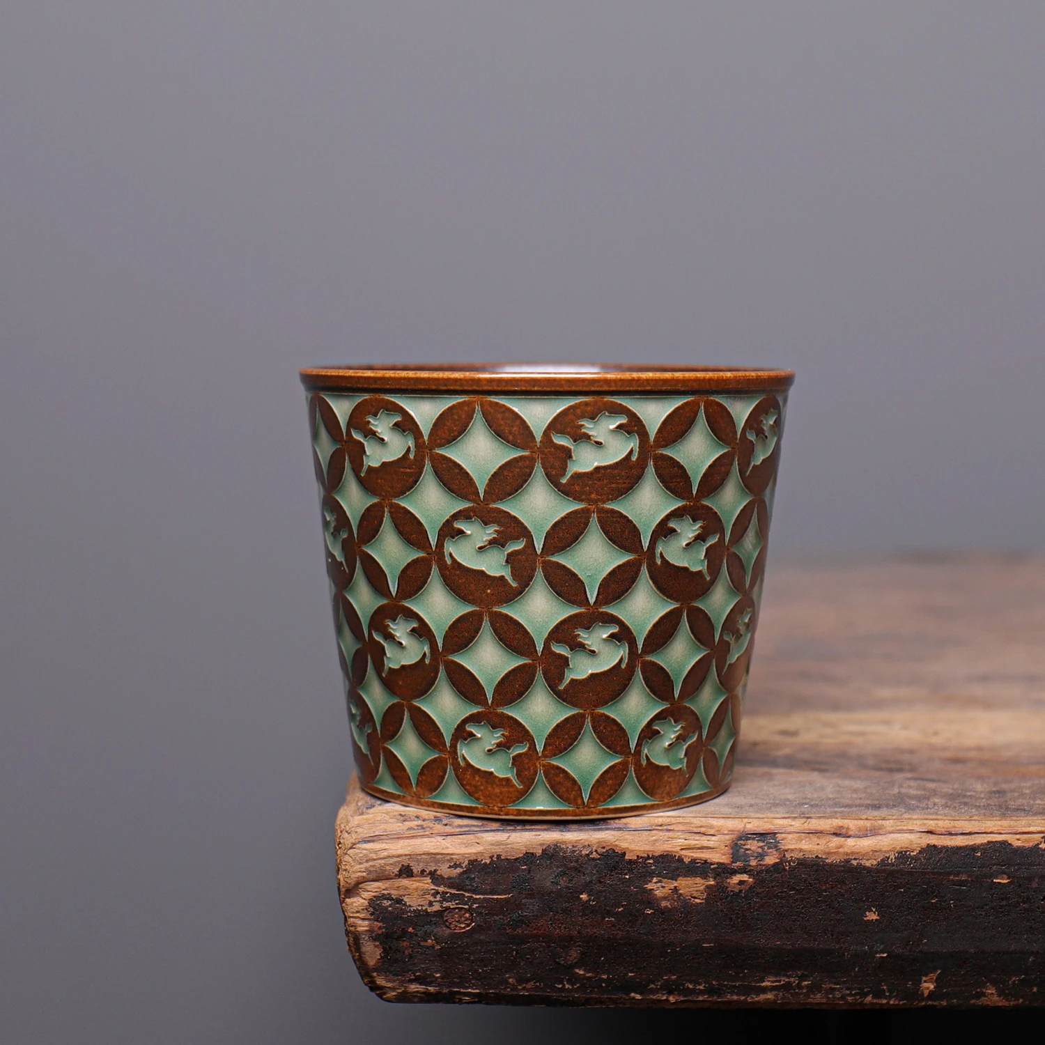Hanrted Cerc Tea Cup een Geometric Pattern Gongfu Tea Set Single Cup Pattern Chinese Trendy Sle Diningware
Hanrted Cerc Tea Cup een Geometric Pattern Gongfu Tea Set Single Cup Pattern Chinese Trendy Sle Diningware