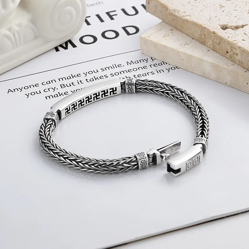 silver retro bracelet 925 sterling Unisex Persfor men's and women's personality fashion fox tail bracelet engraved jewelry gifts
silver retro bracelet 925 sterling Unisex Persfor men's and women's personality fashion fox tail bracelet engraved jewelry gifts