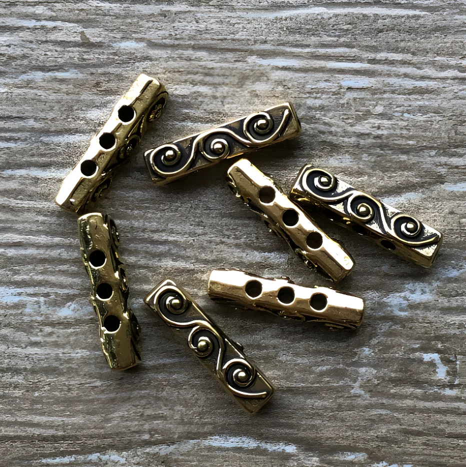 20pcs 18.4x4.9x4.3mm , hole 1.6mm Alloy metal antiqued gold 3 holes spacer beads for jewelry handmade HWH2131
20pcs 18.4x4.9x4.3mm , hole 1.6mm Alloy metal antiqued gold 3 holes spacer beads for jewelry handmade HWH2131