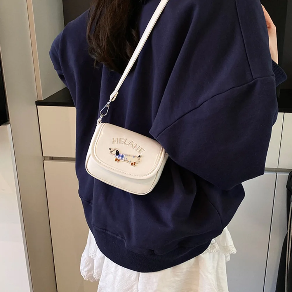Fashion Kawaii Leather Square Bag Korean Style Coin Purses Mini Saddle Bag Waterproof Solid Color Lipstick Bag Female
Fashion Kawaii Leather Square Bag Korean Style Coin Purses Mini Saddle Bag Waterproof Solid Color Lipstick Bag Female