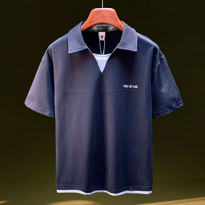2025 Summer New Fake Two piece Polo Shirt Short Sleeve Men's Thin Loose V-neck Flip Collar Shirt
2025 Summer New Fake Two piece Polo Shirt Short Sleeve Men's Thin Loose V-neck Flip Collar Shirt