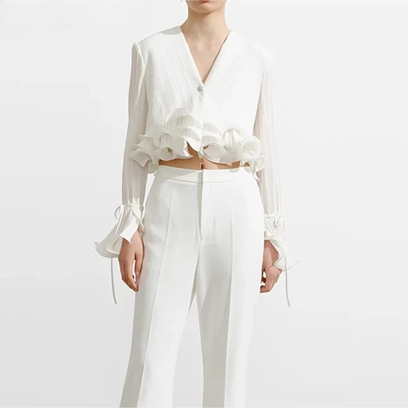 Solid Spliced Ruffles Slimming Blouses For Women V Neck Long Sleeve Temperament Shirts Female Fashion Style Clothes
Solid Spliced Ruffles Slimming Blouses For Women V Neck Long Sleeve Temperament Shirts Female Fashion Style Clothes